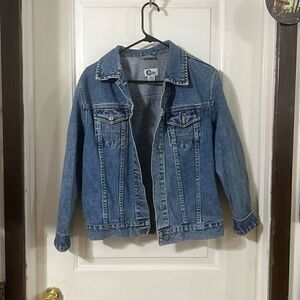 Women’s jean jacket